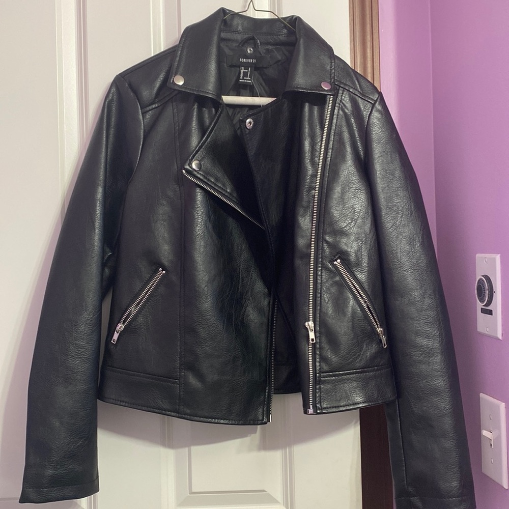 [S] forever 21 leather jacket